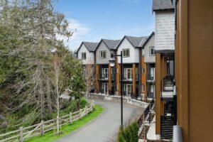 Understanding Home Construction in Victoria, BC: From Planning to Completion